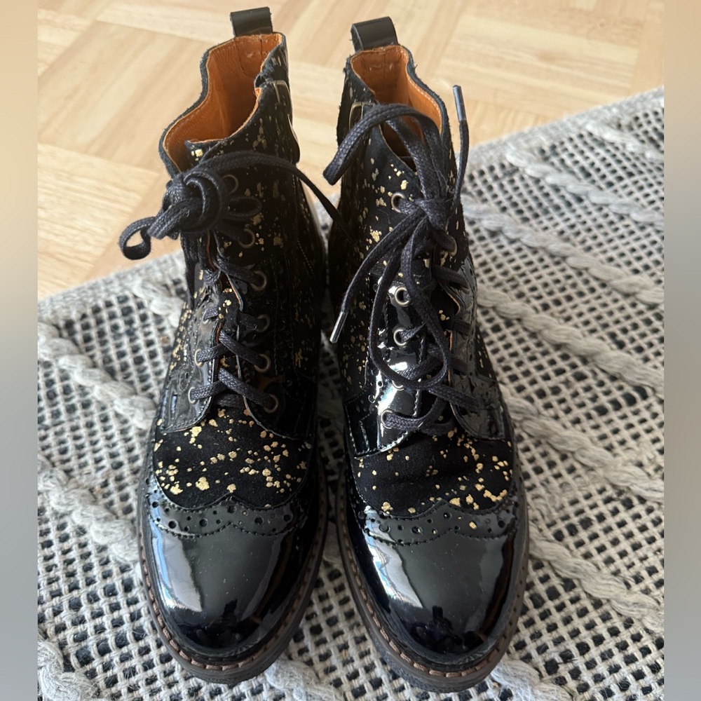 Embassy London Leather Black Gold Boots